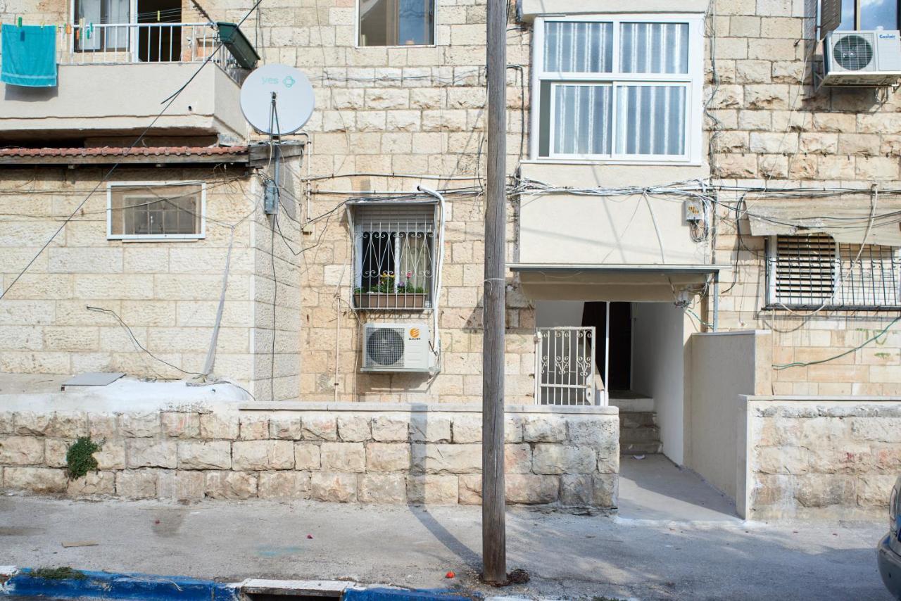The Central And Quiet Place In Nachlaot-Rehavia Baitulmaqdis Luaran gambar